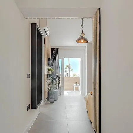 Lejlighed Luxury In Island Village.