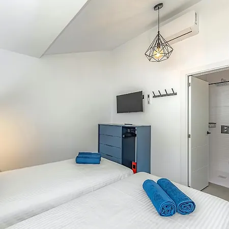 Luxury In Island Village. Apartment