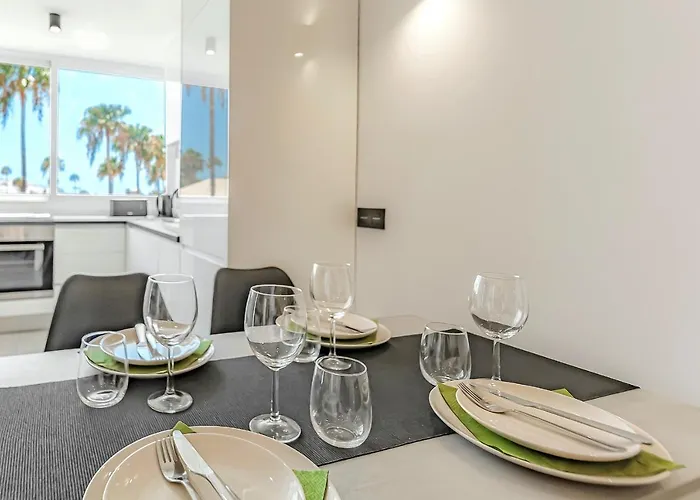 Апартаменти Luxury In Island Village. *