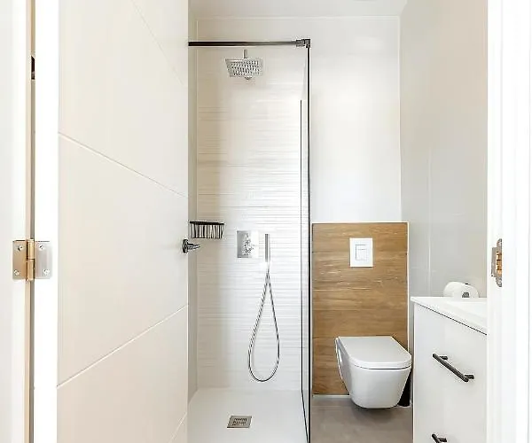 Luxury In Island Village.