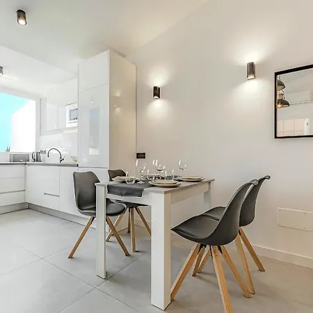 Luxury In Island Village. *