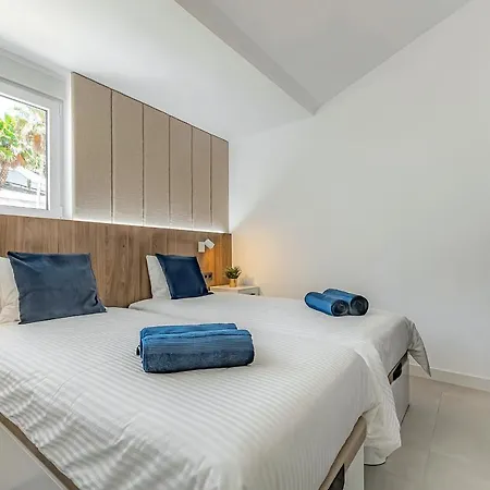 Luxury In Island Village. *