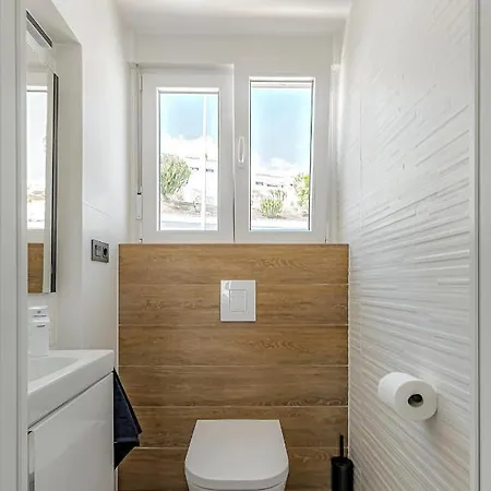 Luxury In Island Village. Appartement *
